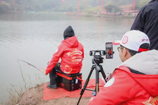 大咖云集,網(wǎng)紅助陣,垂釣界的 全明星 賽在婺城新獅街道五石壟水庫(kù)揮桿開(kāi)賽