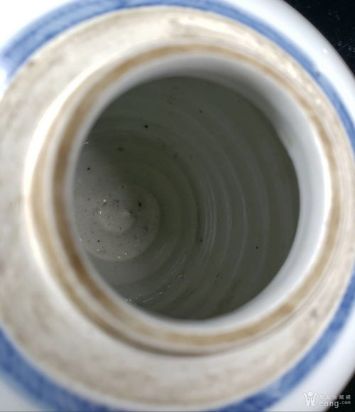 清 康熙早期 精品青花披麻皴山水人物垂釣圖小罐